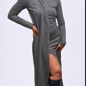 Gray Long Sleeve Bodycon Dress with Slit